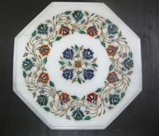 Tavolino da caffè intarsiato