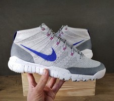 Rare scarpe da ginnastica Nike