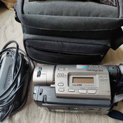 Sony handycam ccd tr517 8mm - sony,