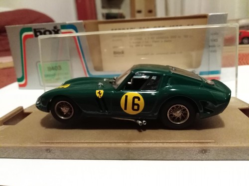 Model box ferrari 250 - 1:43,