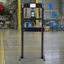 Pressa idraulica da banco 6-20