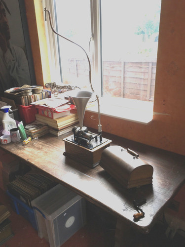 Edison standard phonograph - edison,