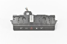 Pulsante del segnale di pericolo 283E86420R Dacia Duster II HM 2018+