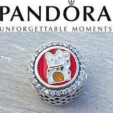 Raro ciondolo bottone gatto