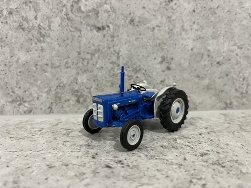 Corgi fordson super dexta - fordson,