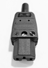 Presa di alimentazione IEC C13