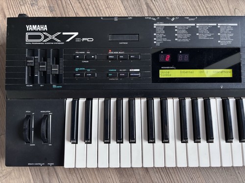Yamaha dx7 fd - ii,