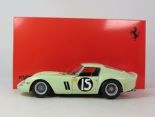Kyosho Ferrari 250 GTO #15 Ireland winner Tourist Trophy 1962 1/18 08438C