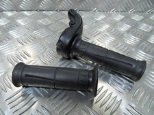 Tubo acceleratore e manopole