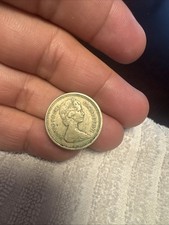 MONETA DA UNA STERLINA REGNO