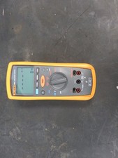 Tester di isolamento Fluke