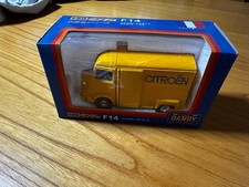 Citroen H Van 1/43 Tomica