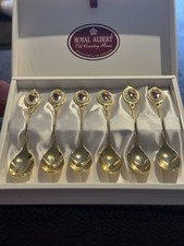Royal Albert Old Country Roses set di cucchiai in scatola sarebbe un bel regalo 🎁