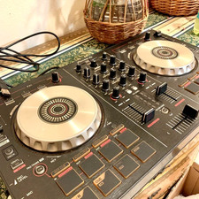 Pioneer DDJ-SB2 Multi-Player