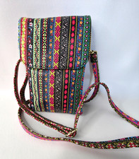 MINICAT Roomy Pockets Series