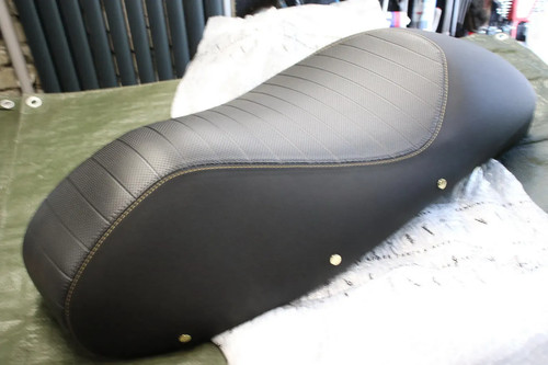 Sedile sportivo mono - , (cucitura