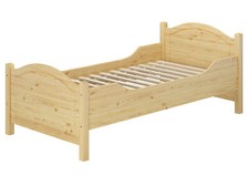 Robusto letto classico anche