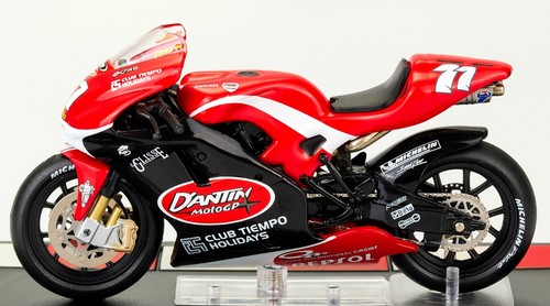 Ducati desmosedici rubén xaus - rubén,