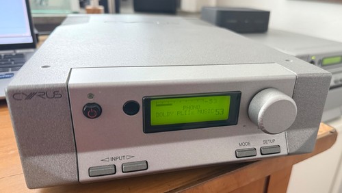 Cyrus master - av,