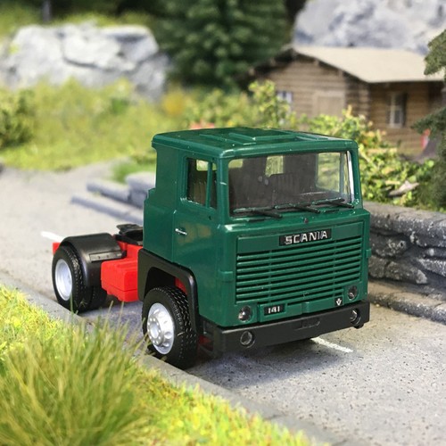 Scania 141 essieux vert - scania, essieux,