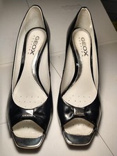 Sandali donna GEOX. Misura EU 37. Pelle colore nero. Tacco 8 cm. Usate poco