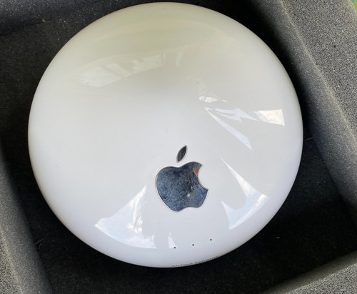 Apple vintage airport - airport, extreme