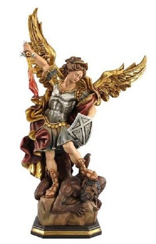 Statua san michele - di,