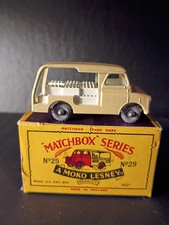 Matchbox #29A Bedford furgone