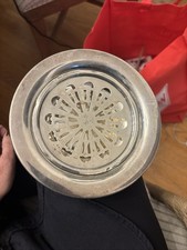 Antico piatto McAuliffe & Hadley con fiori/pourri