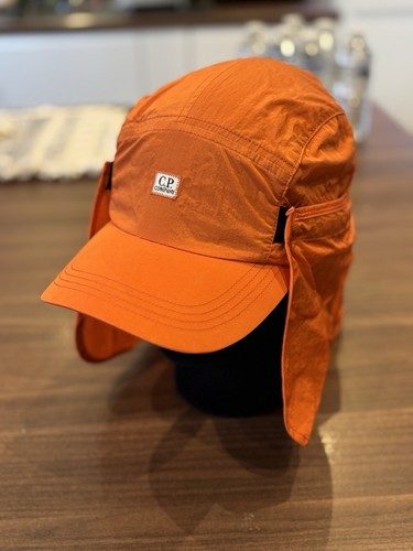 Cappello con patta collo - cappello,