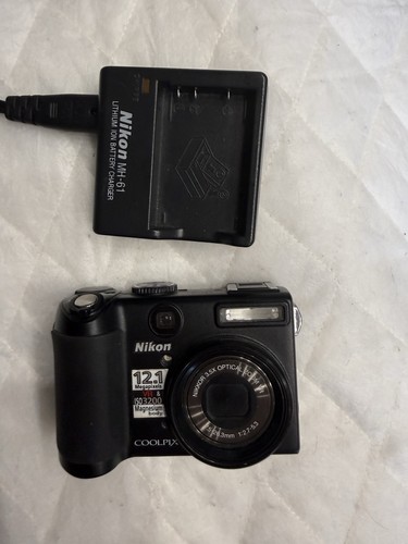 Nikon coolpix p5100 - coolpix,