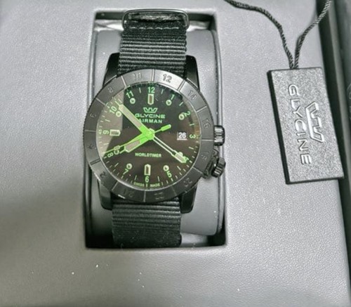 Glycine airman world timer - airman,