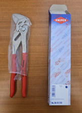 Knipex 86 03 250, pinza chiave