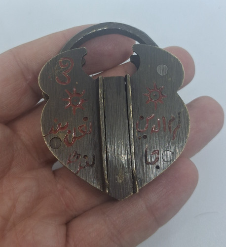 Vintage old antique heart - vintage,
