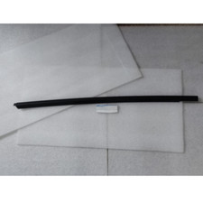 Raschiavetro esterno sinistro