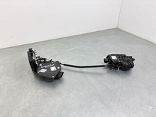 Land Rover Defender 2024