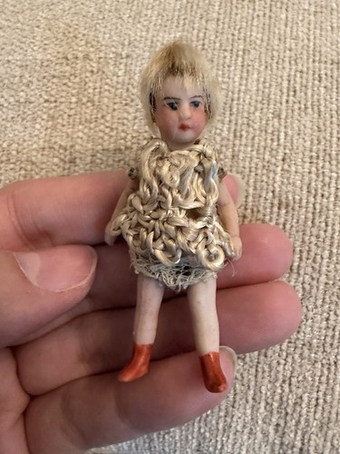 Antica bambola bambina - antica,