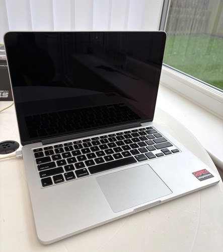 Apple macbook pro - pro, retina