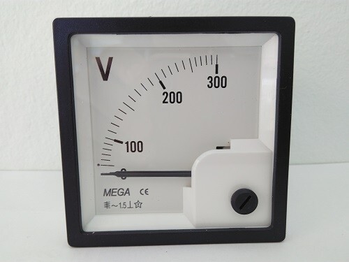 Voltmetro analogico 300vac - da,