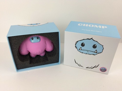 Chomps vinyl figure - chomps, cotton