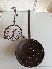 Antico Treppiede in Ferro con Padella per Castagne in Rame