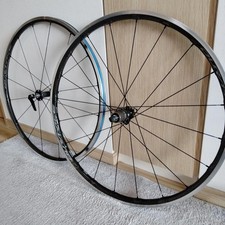 Ruota completa Shimano Dura