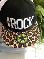 cappello trendy per ragazza