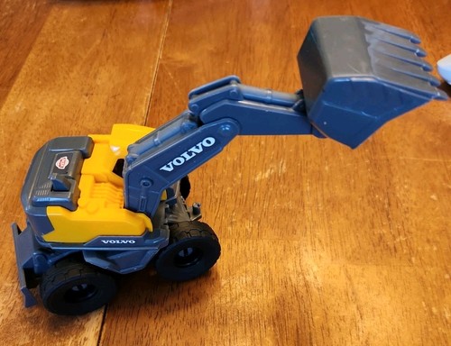 Volvo micro workers - volvo, escavatore