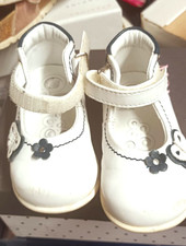 Scarpine bimba chicco 21, flex zone