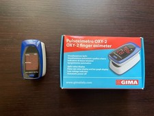 Saturimetro da dito con display. Visualizzazione pulsazioni e grafico a barre