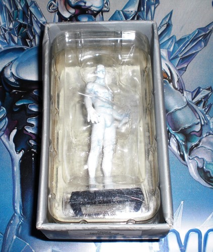 Ice man statuina - 33, supereroi
