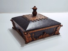 Scatola in stile legno antico