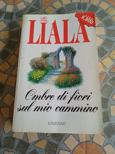 Book libro ombre - book, di