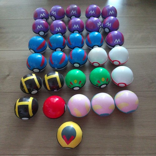 Capsule vuote stile pokémon - vuote,